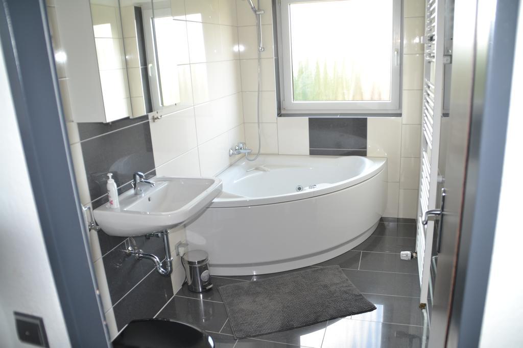 Ferienwohnung Am Steinberg Hildesheim Ruang foto
