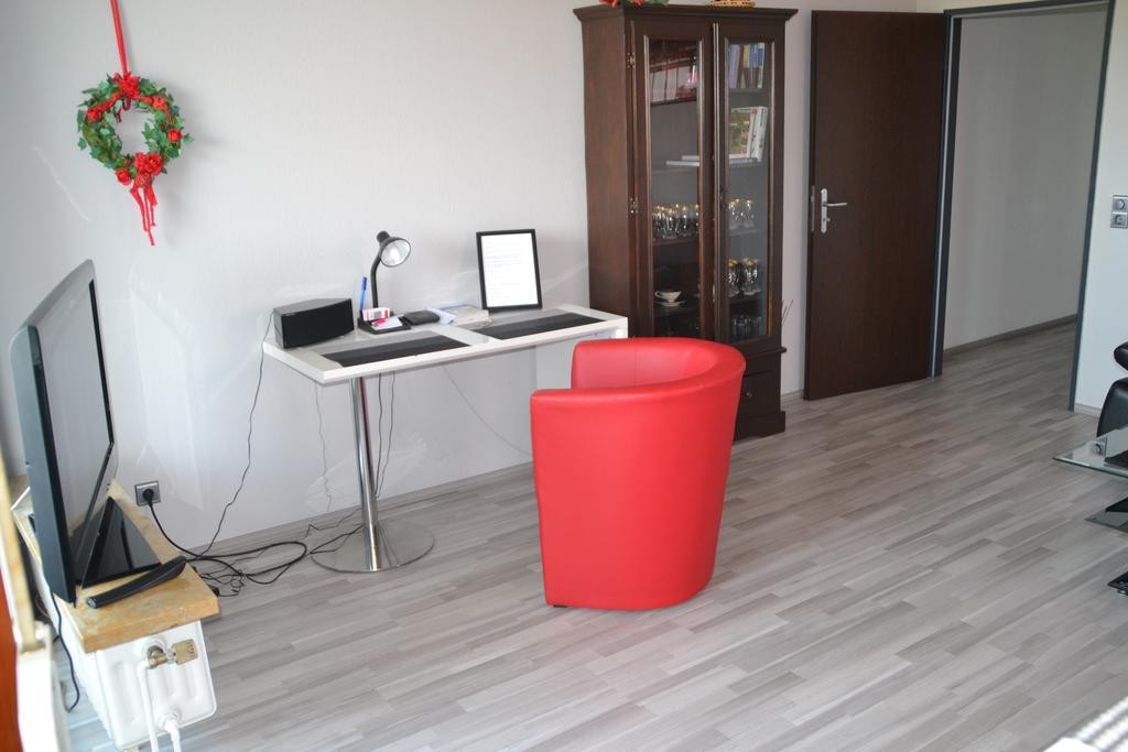 Ferienwohnung Am Steinberg Hildesheim Ruang foto